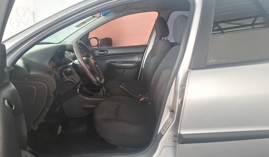 Peugeot 206 1.4 ALLURE Hatchback 2012