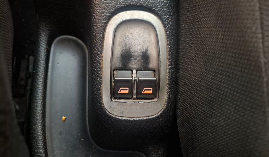 Peugeot 206 1.4 ALLURE Hatchback 2012
