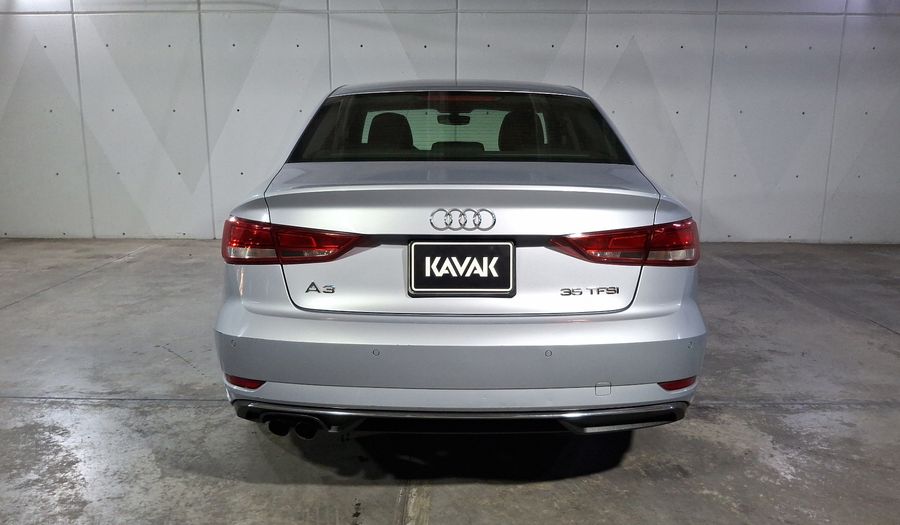 Audi A3 1.4 35 SELECT DCT Sedan 2019