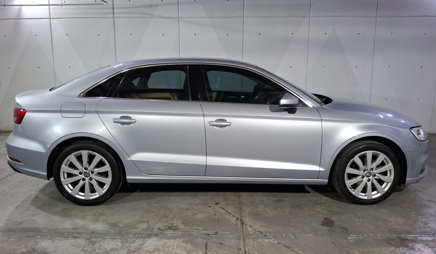 Audi A3 1.4 35 SELECT DCT Sedan 2019