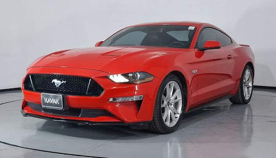 Ford • Mustang