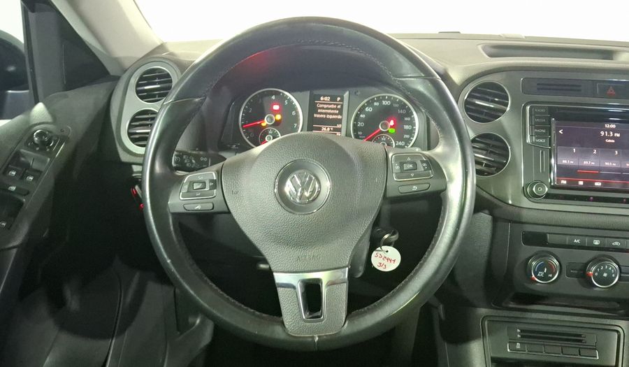 Volkswagen Tiguan 2.0 PAQUETE SPORT & STYLE Suv 2017