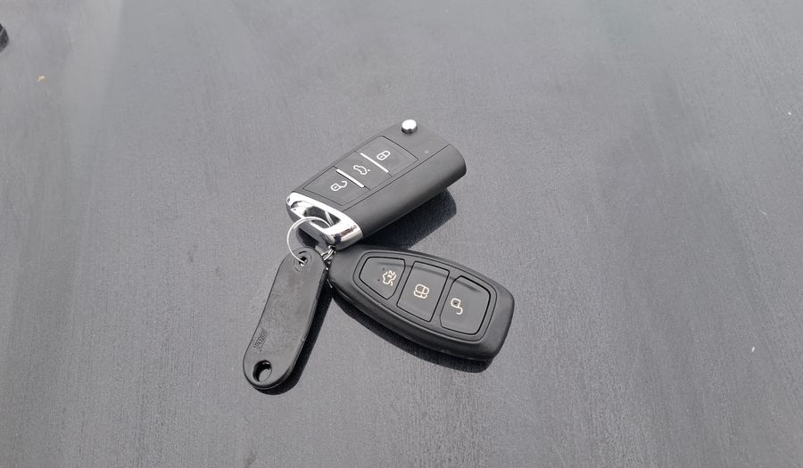Ford Fiesta Kinetic Design 1.6 TITANIUM POWERSHIFT Hatchback 2014