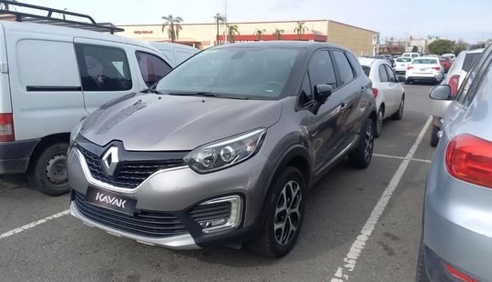 Renault • Captur