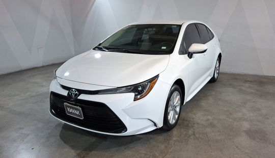 Toyota • Corolla