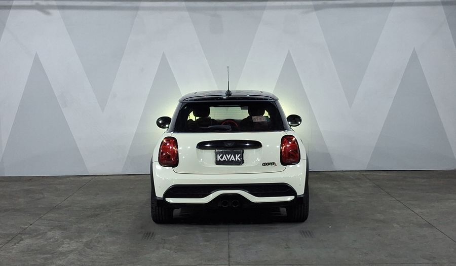 Mini Cooper S 2.0 COOPER CLASSIC DCT Hatchback 2022