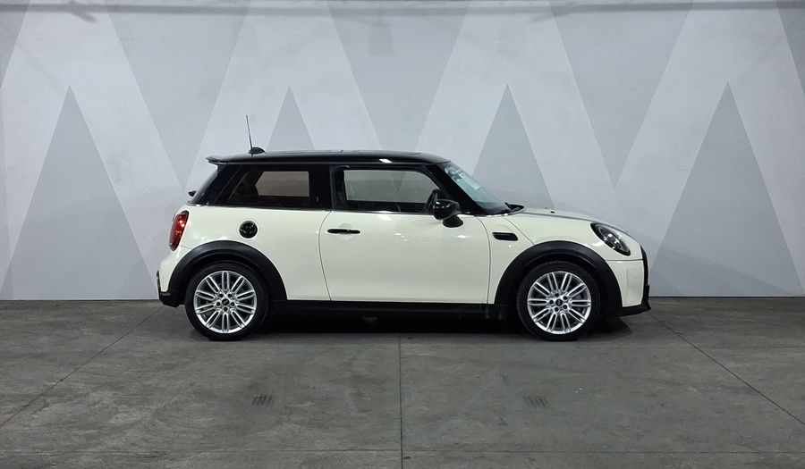 Mini Cooper S 2.0 COOPER CLASSIC DCT Hatchback 2022