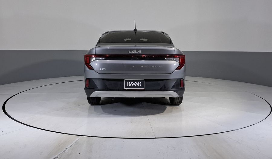 Kia K3 1.6 L AUTO Sedan 2025