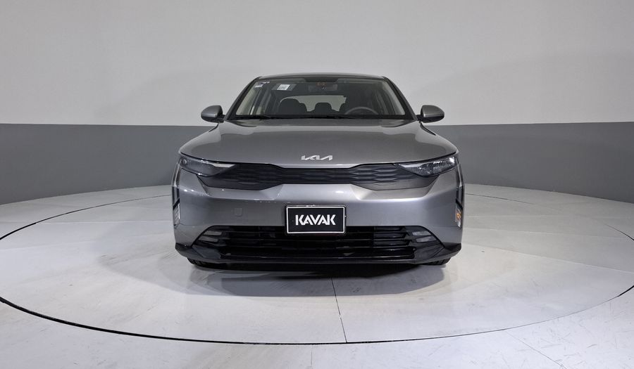 Kia K3 1.6 L AUTO Sedan 2025