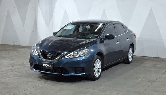 Nissan • Sentra