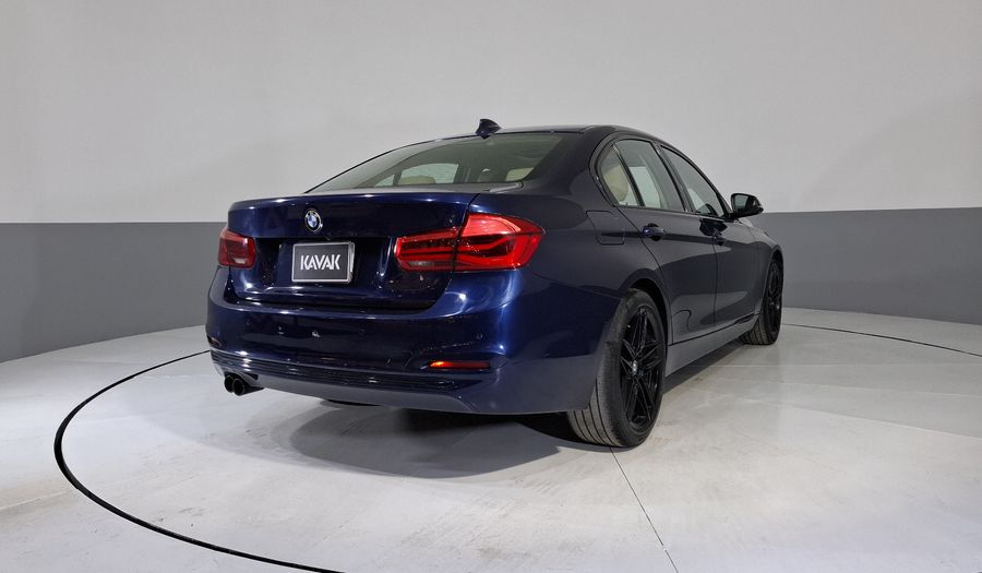 Bmw Serie 3 2.0 320IA SPORT LINE AUTO Sedan 2018