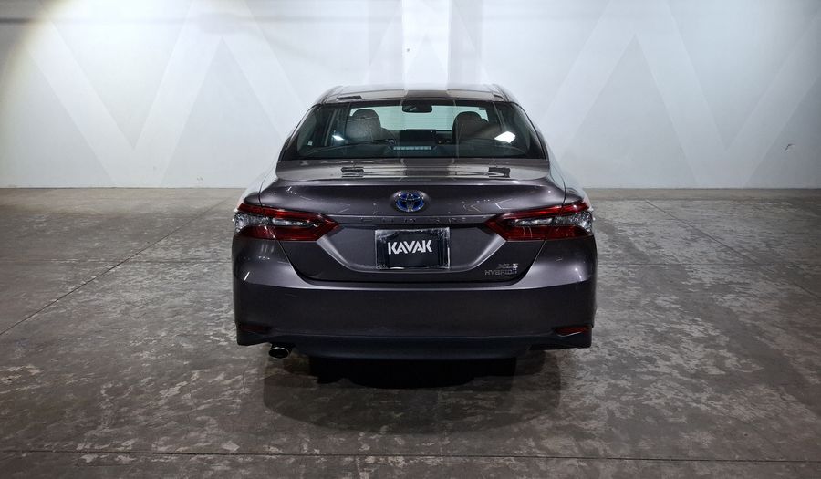 Toyota Camry 2.5 HEV XLE AUTO Sedan 2022