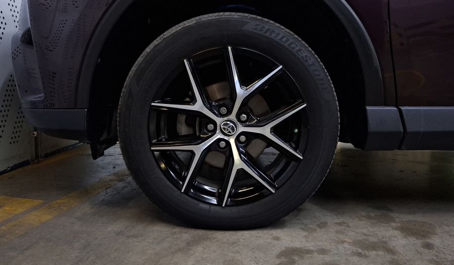 Toyota Rav4 2.5 L4 SE 4WD AT Suv 2018