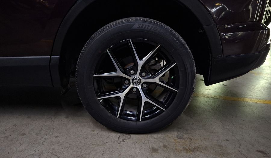 Toyota Rav4 2.5 L4 SE 4WD AT Suv 2018