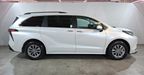 Toyota Sienna 2.5 HEV XLE AUTO Minivan 2022