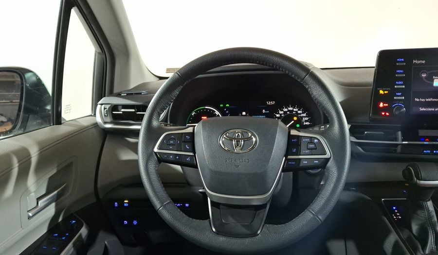 Toyota Sienna 2.5 HEV XLE AUTO Minivan 2022