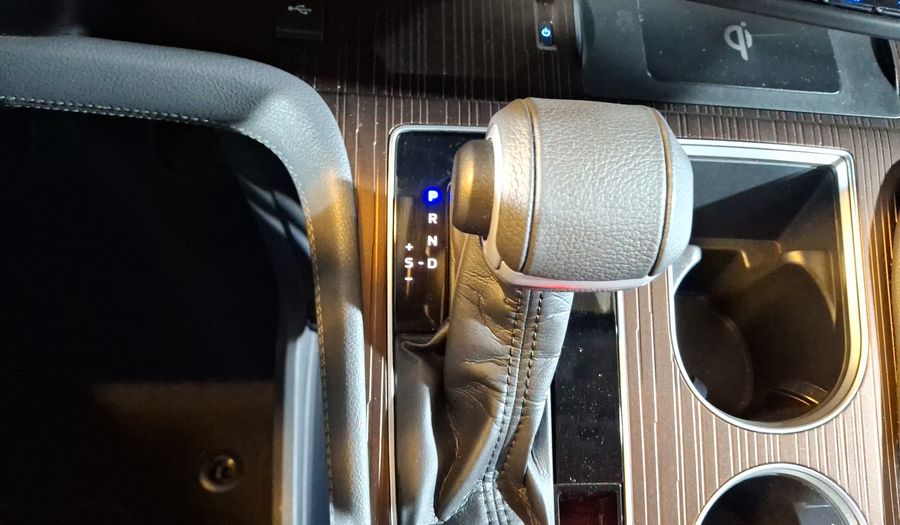 Toyota Sienna 2.5 HEV XLE AUTO Minivan 2022