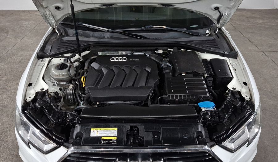 Audi A3 2.0 TFSI DYNAMIC Sedan 2017