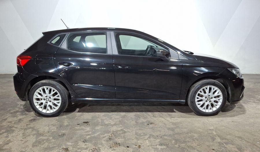 Seat Ibiza 1.6 STYLE Hatchback 2021