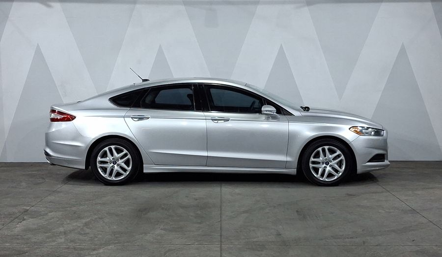 Ford Fusion 2.5 SE I4 NAV MR AT Sedan 2013