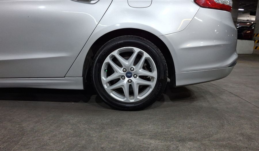Ford Fusion 2.5 SE I4 NAV MR AT Sedan 2013