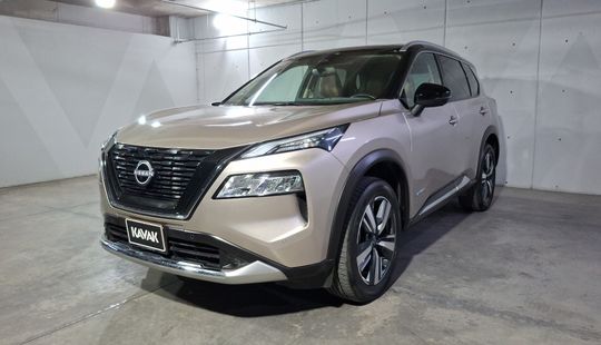 Nissan • X-Trail