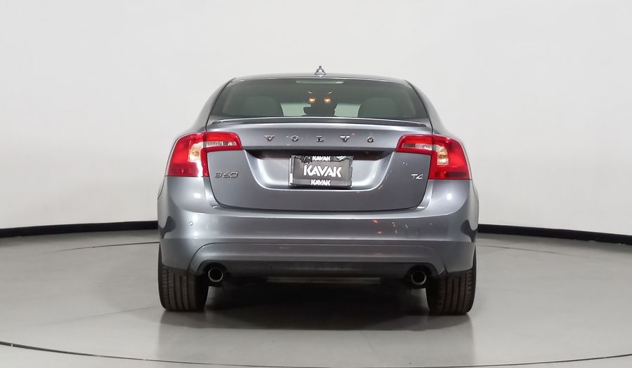 Volvo S60 2.0 SPORT T4 Sedan 2016