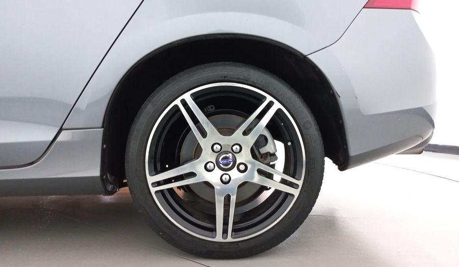 Volvo S60 2.0 SPORT T4 Sedan 2016