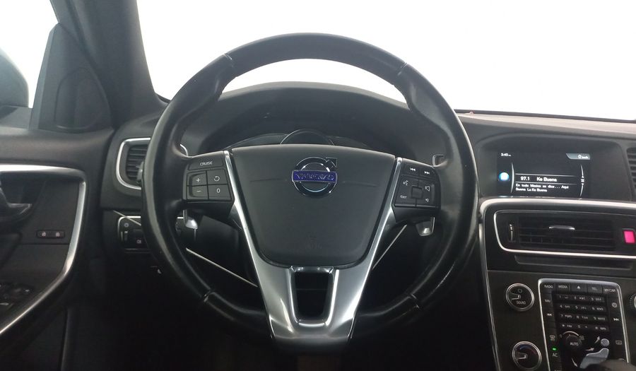 Volvo S60 2.0 SPORT T4 Sedan 2016