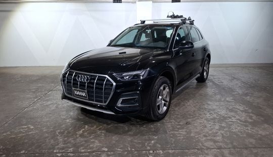 Audi • Q5