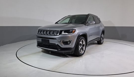 Jeep • Compass