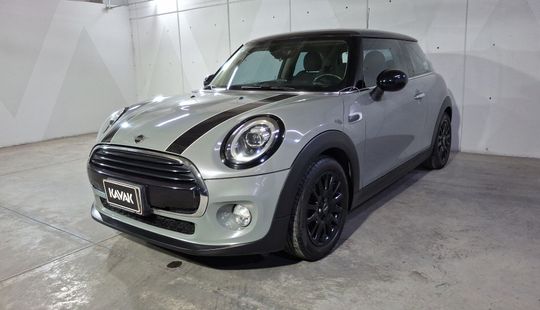 Mini • Cooper