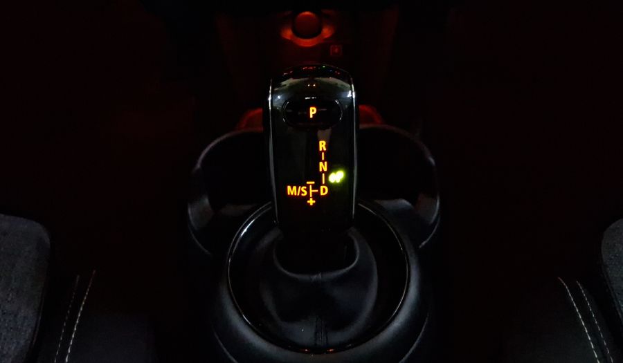 Mini Cooper 1.5 COOPER CHILI Hatchback 2019