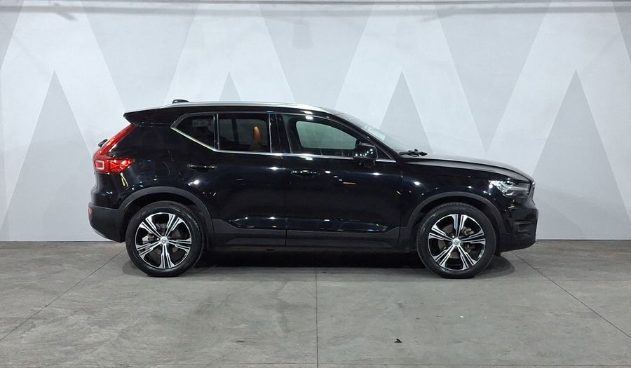 Volvo Xc40 2.0 T4 INSCRIPTION AUTO Suv 2022