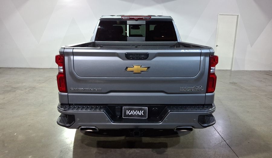Chevrolet Cheyenne 6.2 CHEYENNE HIGH CREW CAB G AUTO 4WD Pickup 2024