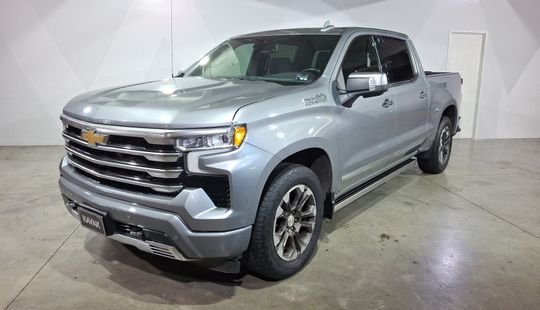 Chevrolet • Cheyenne