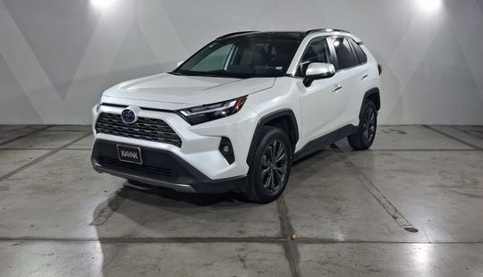 Toyota • RAV4