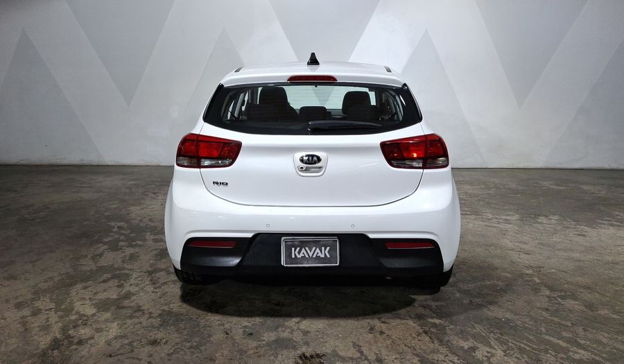 Kia Rio 1.6 EX AUTO Hatchback 2021