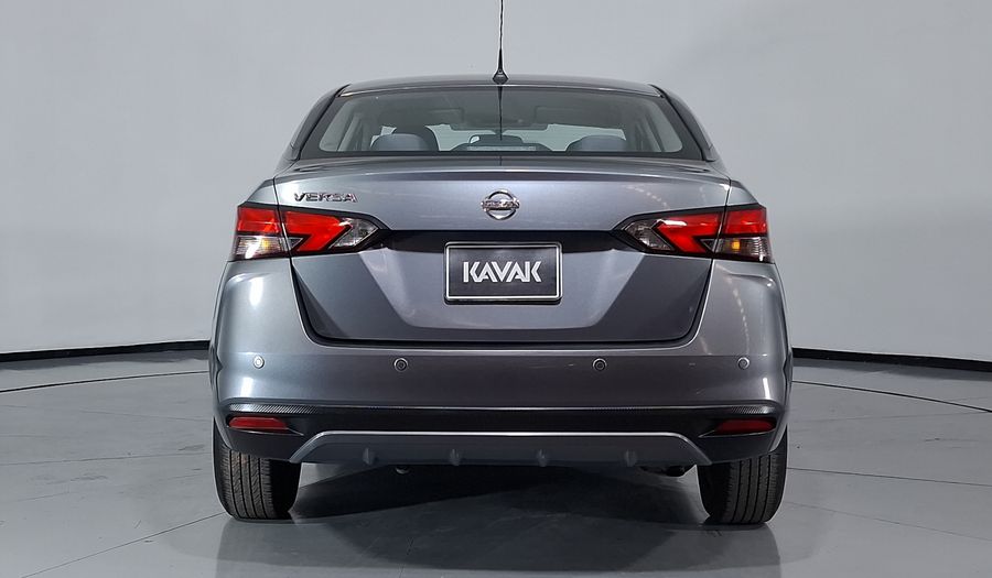 Nissan Versa 1.6 SENSE Sedan 2021