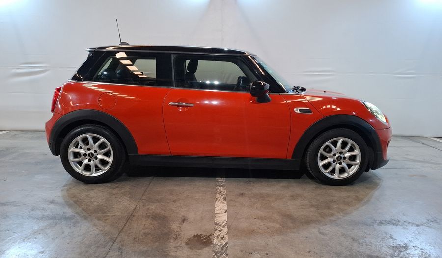 Mini Cooper 1.5 COOPER CHILI Hatchback 2021