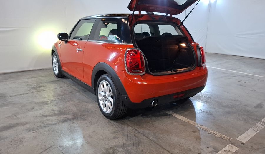 Mini Cooper 1.5 COOPER CHILI Hatchback 2021