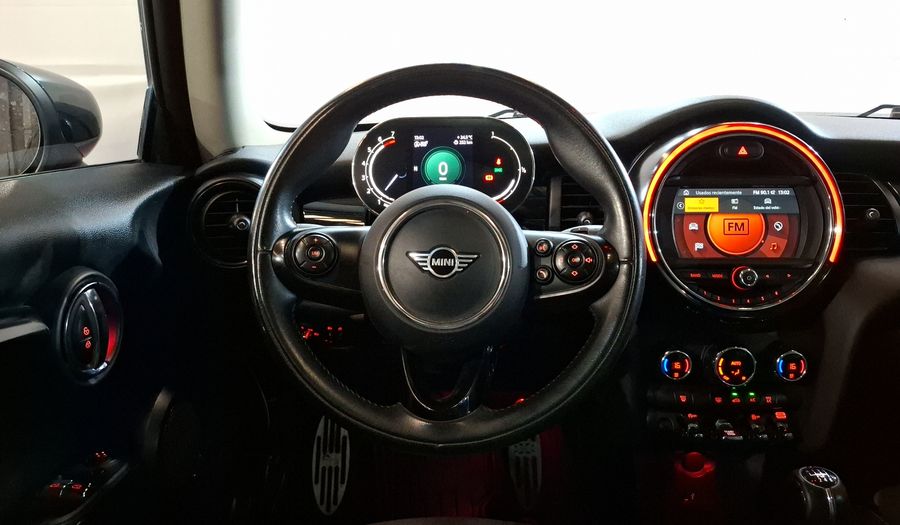 Mini Cooper 1.5 COOPER CHILI Hatchback 2021
