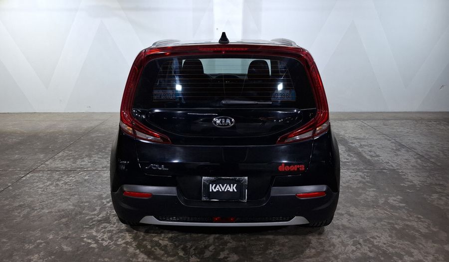 Kia Soul 2.0 EX IVT AUTO Suv 2021