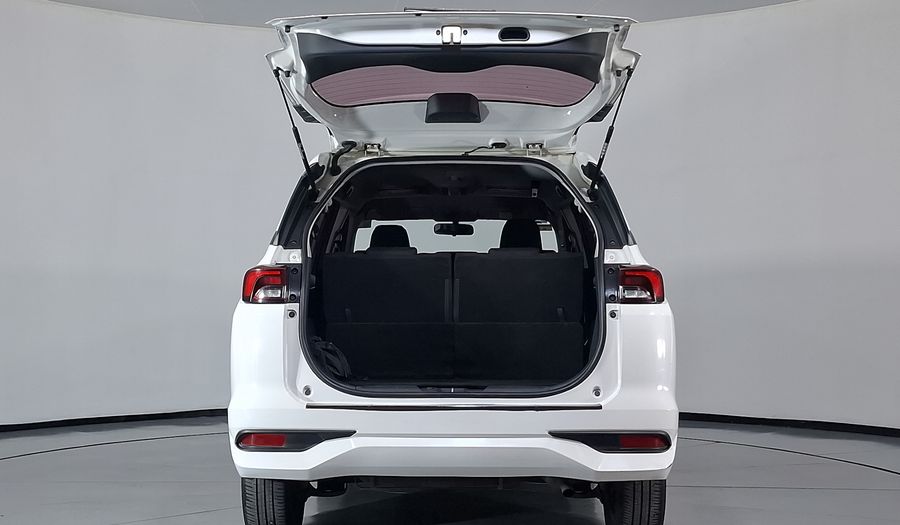 Toyota Avanza 1.5 XLE CVT Minivan 2022