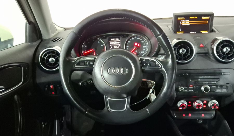 Audi A1 1.4 TFSI EGO MT Hatchback 2015