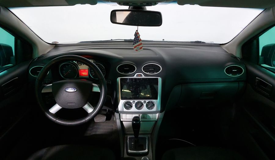 Ford Focus 2.0 16V FLEX SEDAN GLX AUTO Sedan 2013
