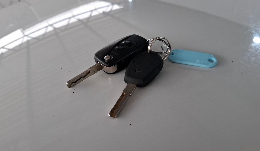 Fiat Palio 1.6 16V ESSENCE Hatchback 2012