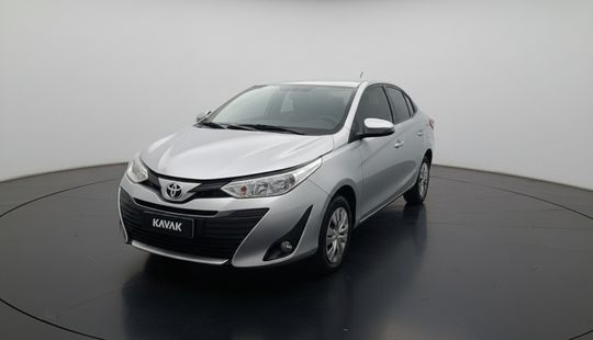 Toyota • Yaris