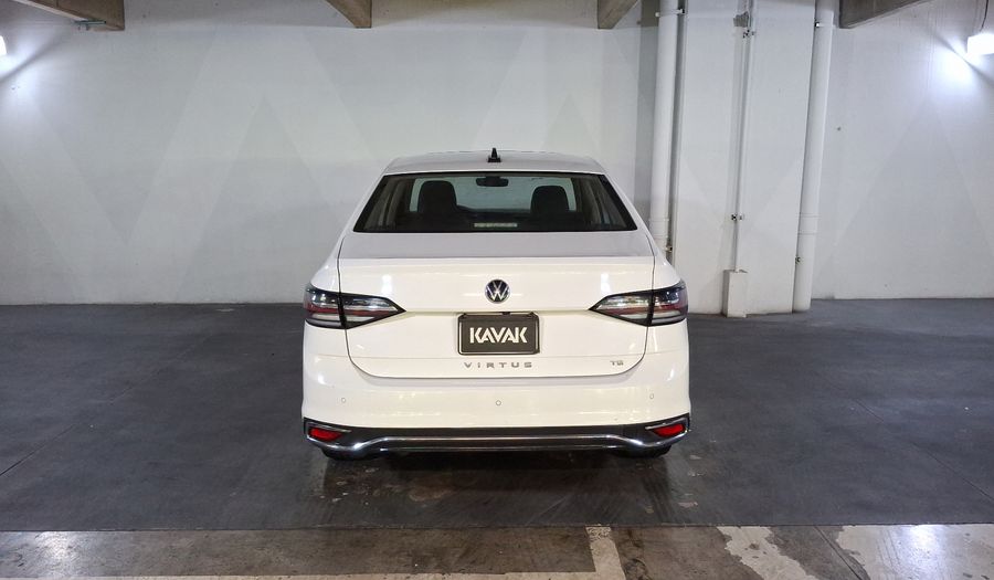 Volkswagen Virtus 1.0 HIGHLINE AUTO Sedan 2023