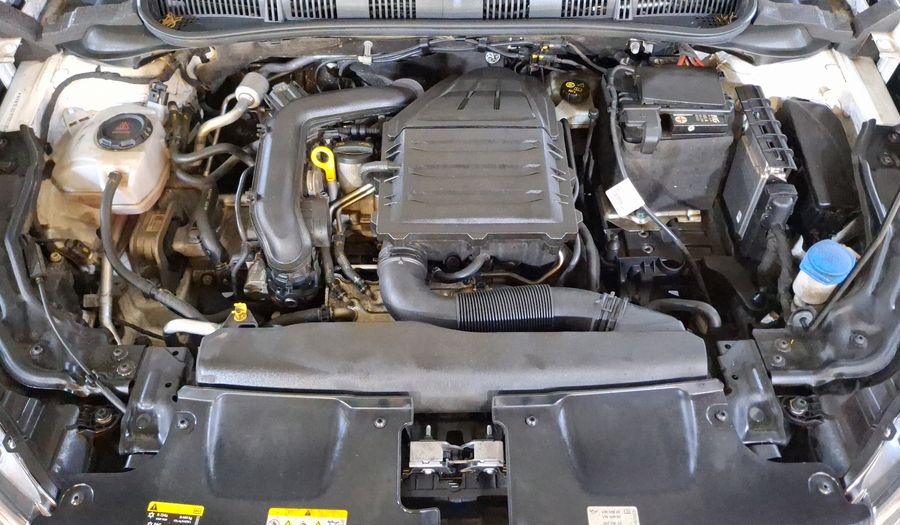 Volkswagen Virtus 1.0 HIGHLINE AUTO Sedan 2023